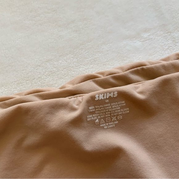 Skims FITS EVERYBODY BANDEAU BRA - Picture 6 of 8